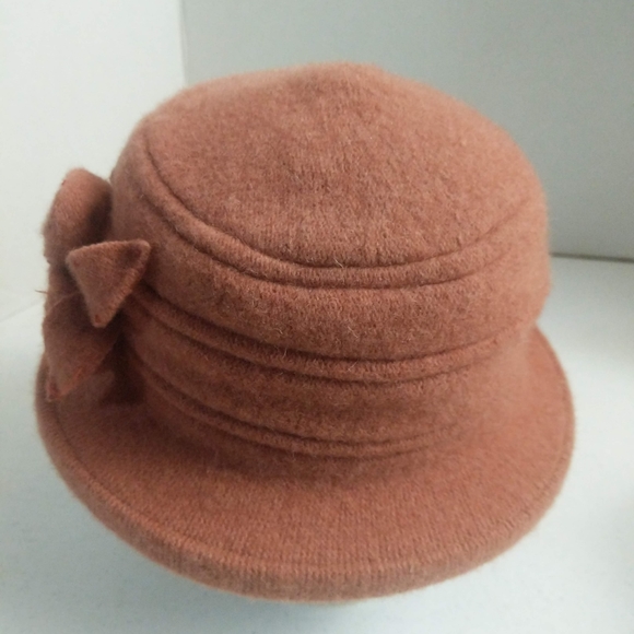 Gatsby Hat Fuzzy Cloche 100% Wool Beaded Applique Floral Applique main image 7